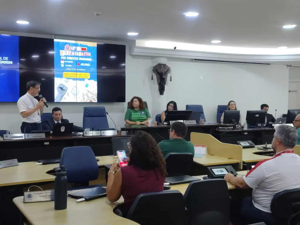 Fórum Diocesano reúne vozes e ações pela promoção dos Direitos Humanos 12-face-upscale-2.5x